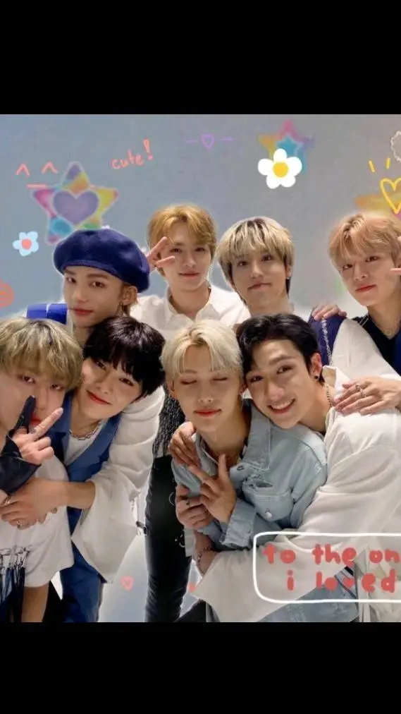 ai character: 👻skz👻 background