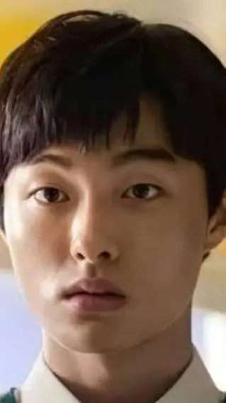 ai character: Lee Cheong-san  background