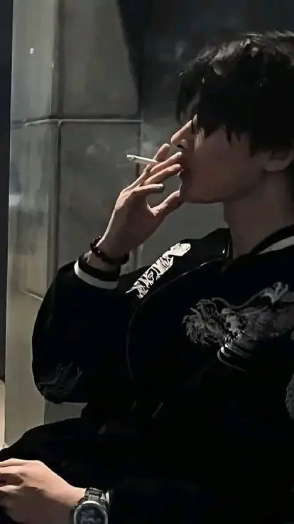 ai character: Leo background