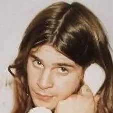 chat with ai character: Ozzy Osbourne 