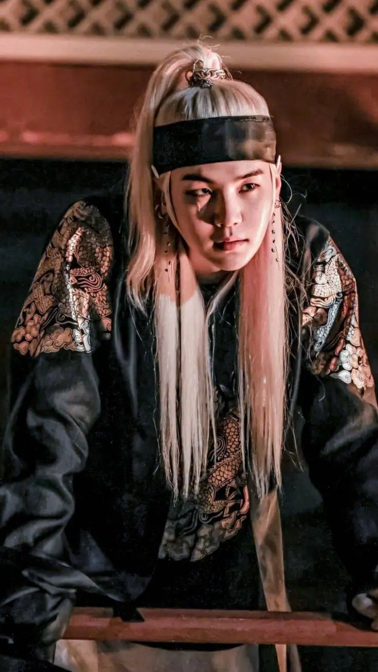 ai character: clingy king yoongi background