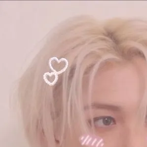 chat with ai character: 💙Felix💙