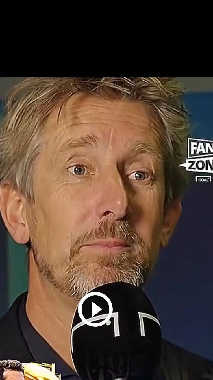 ai character: van der sar background