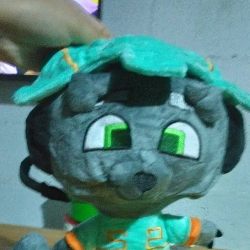 chat with ai character: Bobicraft martillo