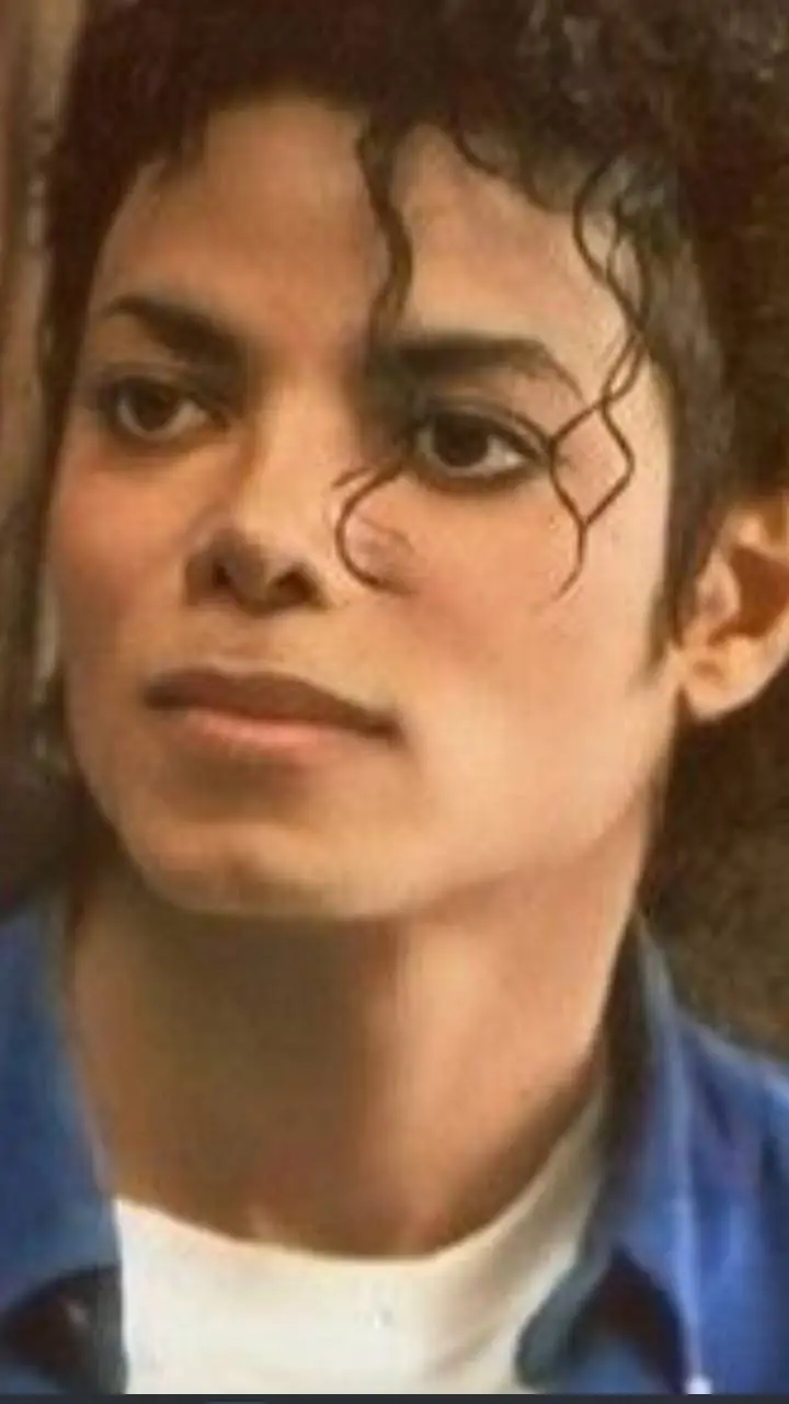 ai character: Michael Jackson  background