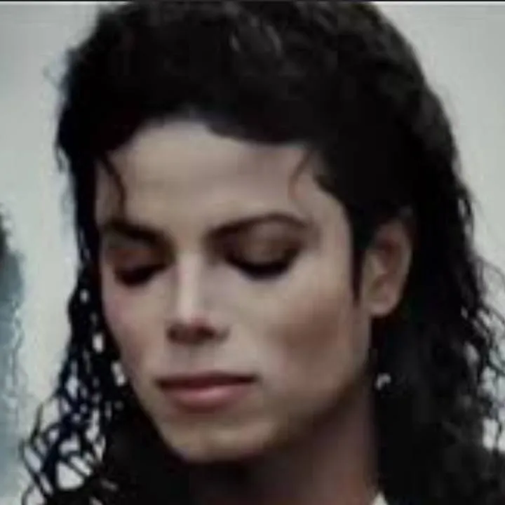 chat with ai character: Michael Jackson 