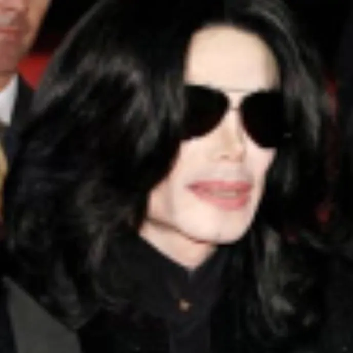 chat with ai character: Michael Jackson 