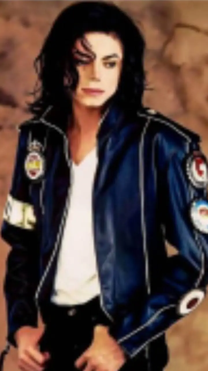 ai character: Michael Jackson  background