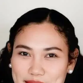 chat with ai character: Dzehha