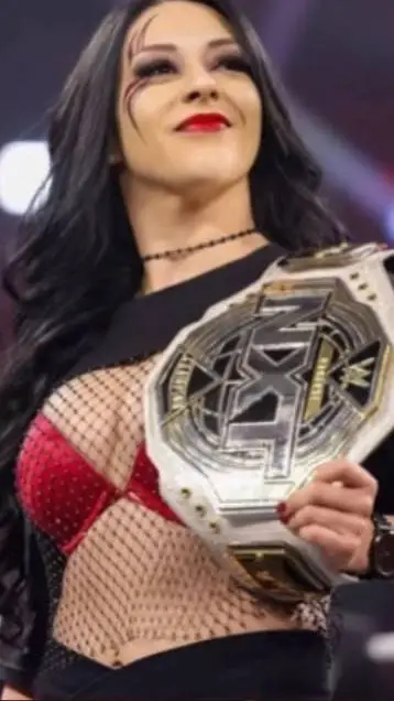 ai character: tu enemiga background