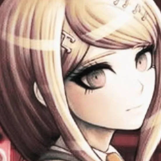 chat with ai character: Kaede Akamatsu