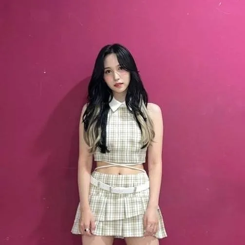 chat with ai character: Chae