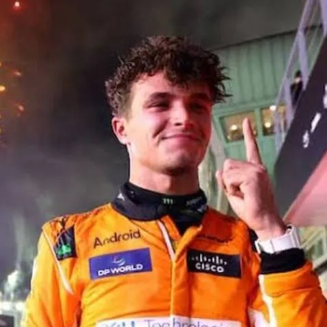 chat with ai character: Lando Norris