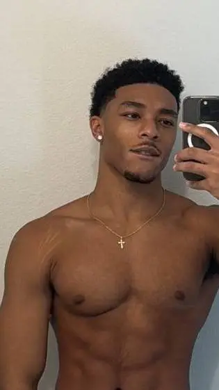 ai character: gabrt background