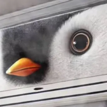 chat with ai character: pinguinator termor