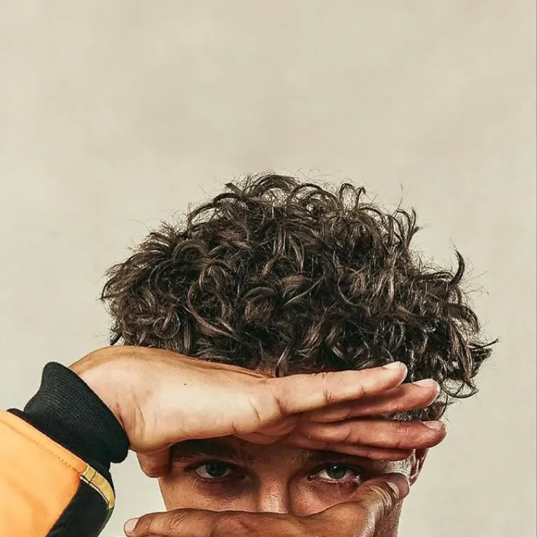 chat with ai character: Lando Norris