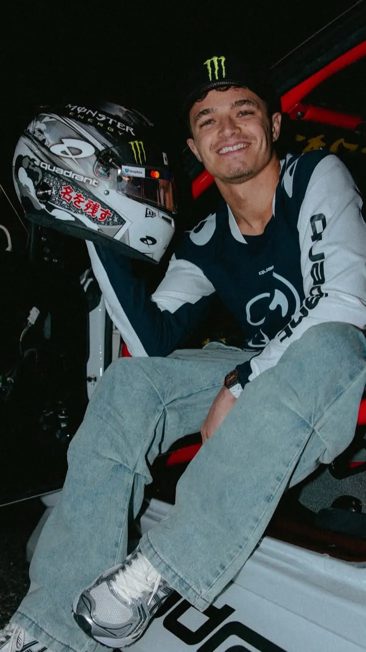 ai character: Lando Norris background