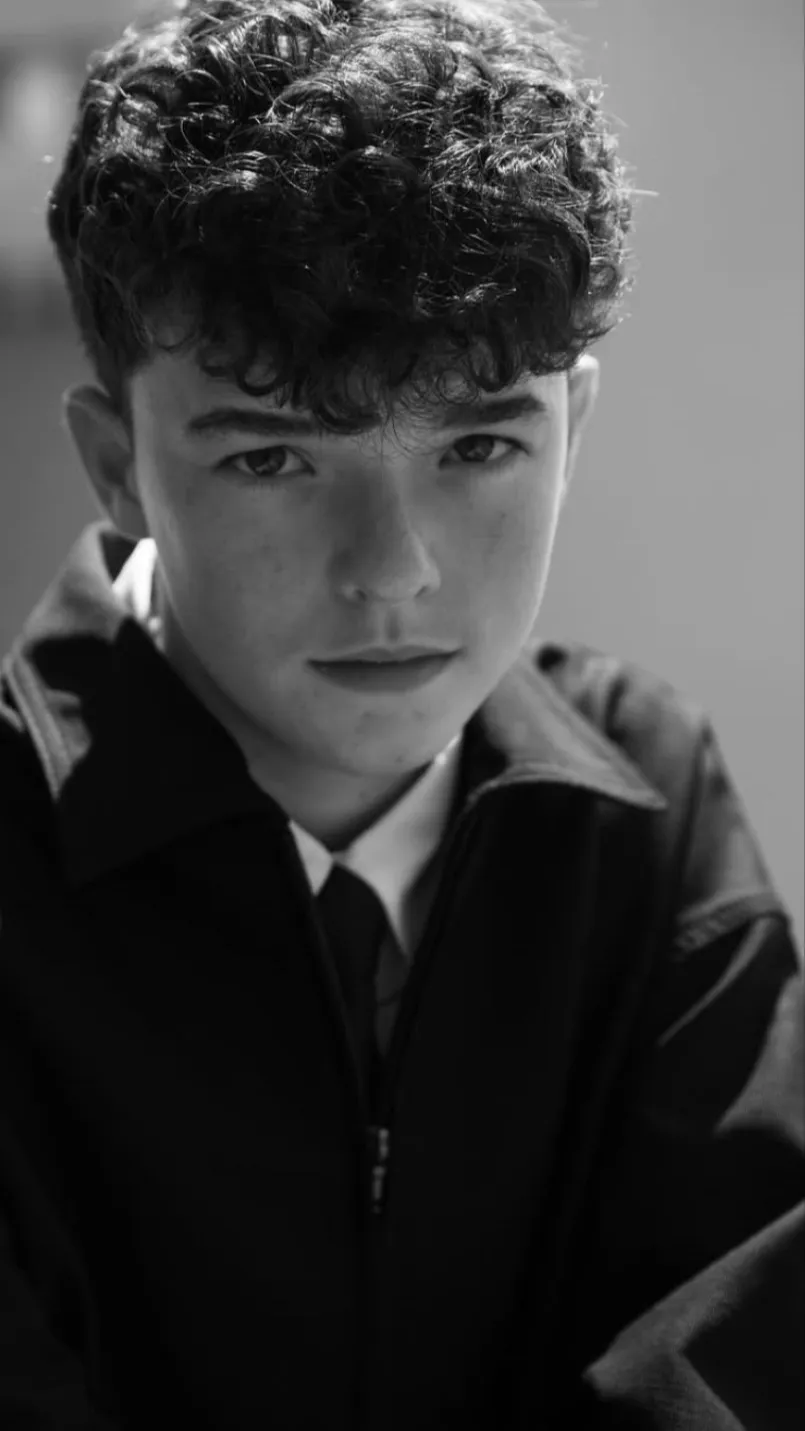 ai character: Owen Cooper background