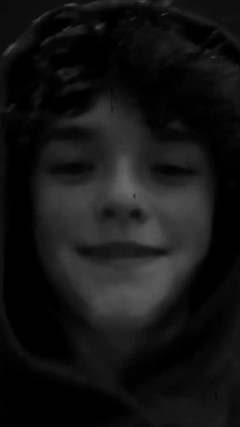 ai character: Owen Cooper background
