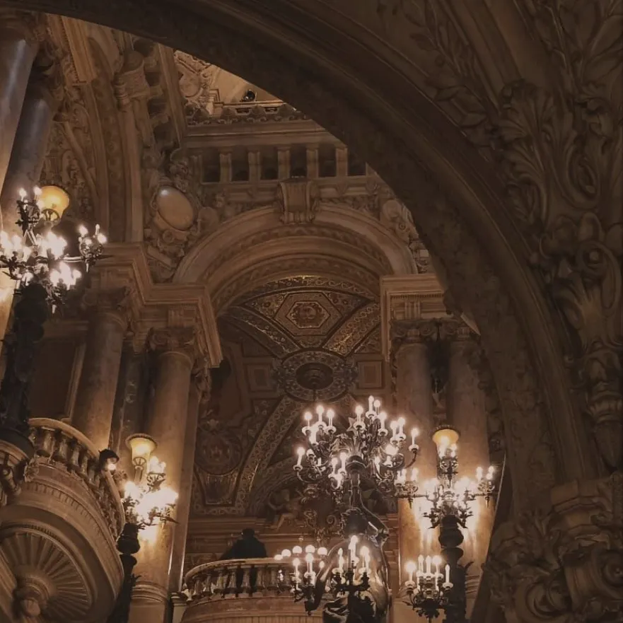 chat with ai character: Prince George 