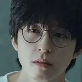 chat with ai character: oh -Beom-Seko-