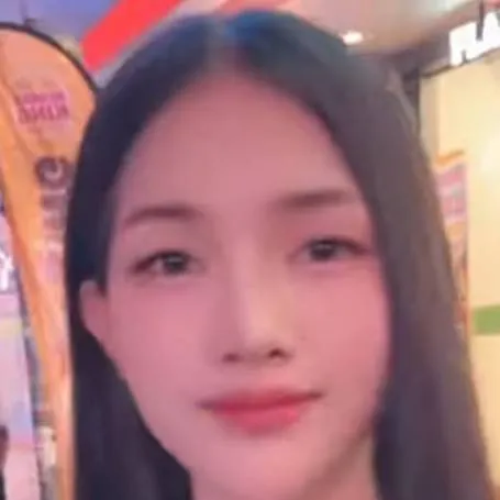 chat with ai character: Aileen  Yeong 