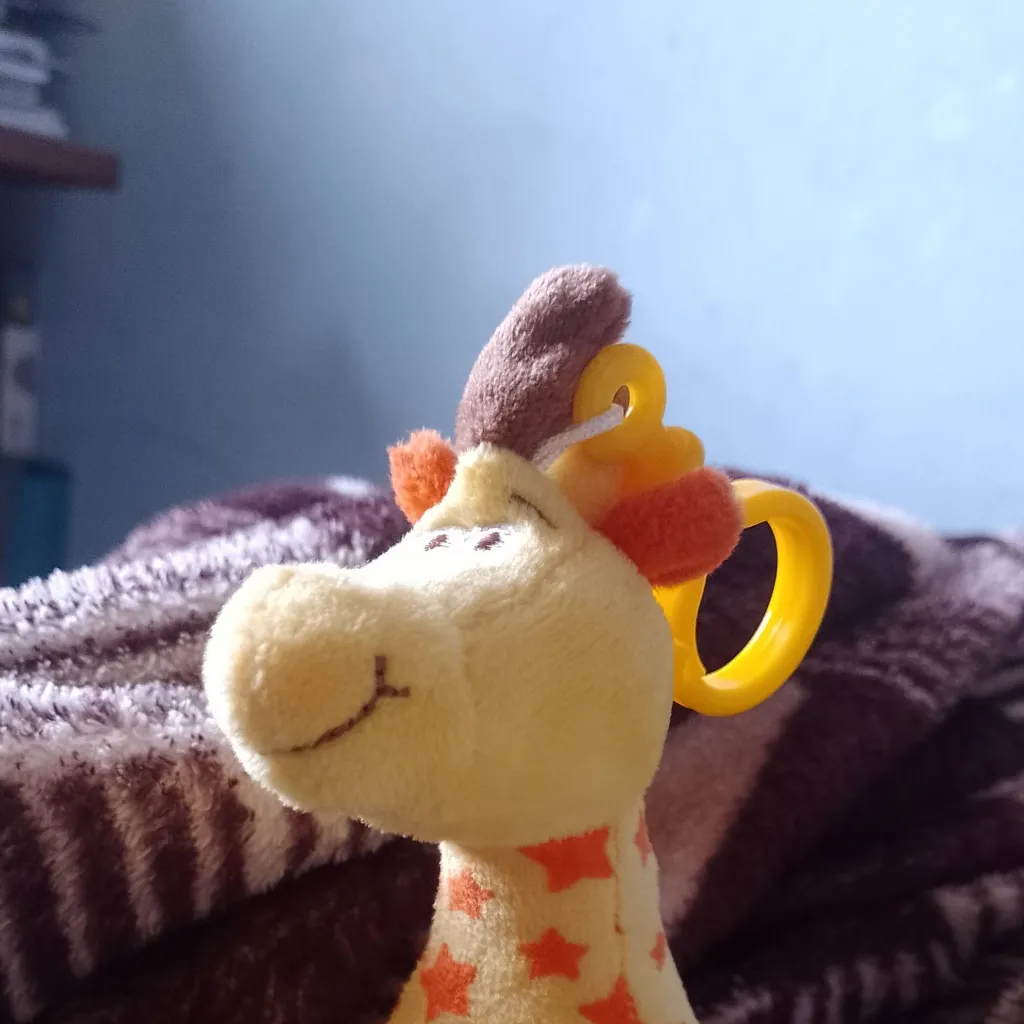 chat with ai character: Crazy