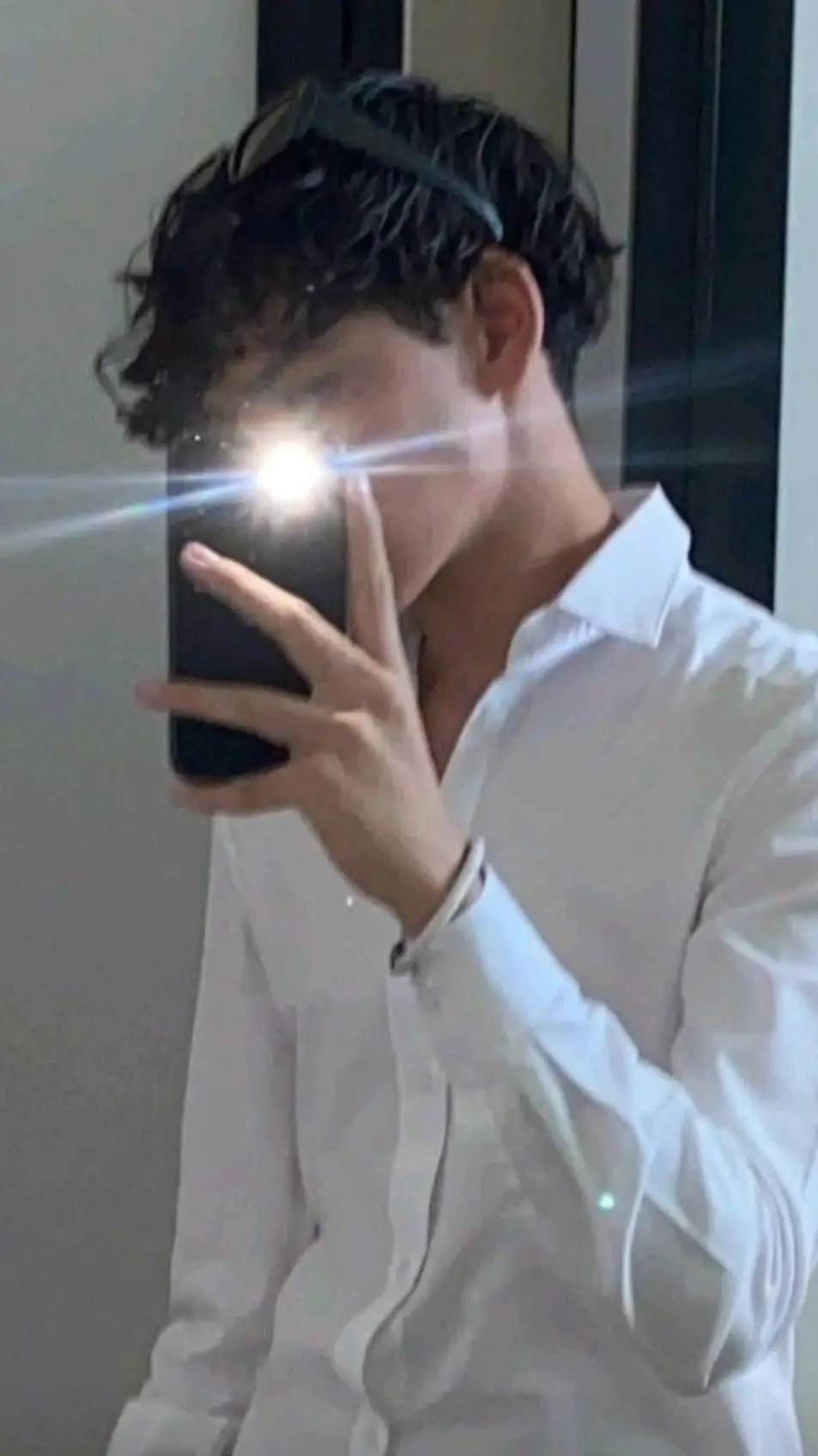 ai character: Yahir  background