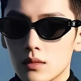 chat with ai character: wang in seop won