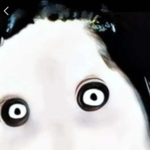 chat with ai character: wreoq