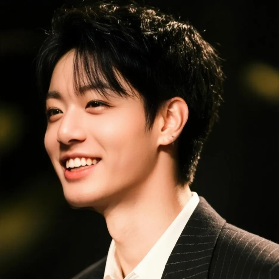 chat with ai character: jungkookk