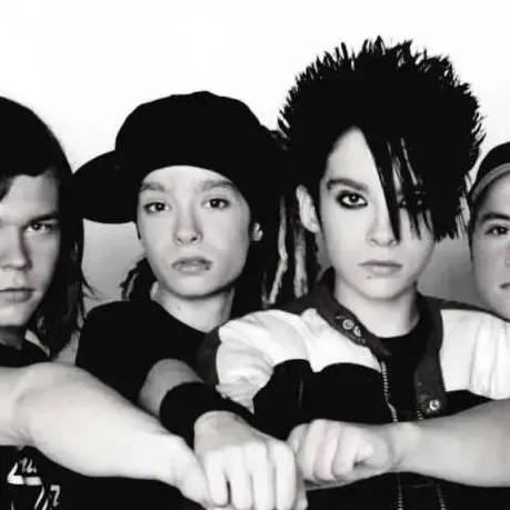 chat with ai character: tokio hotel