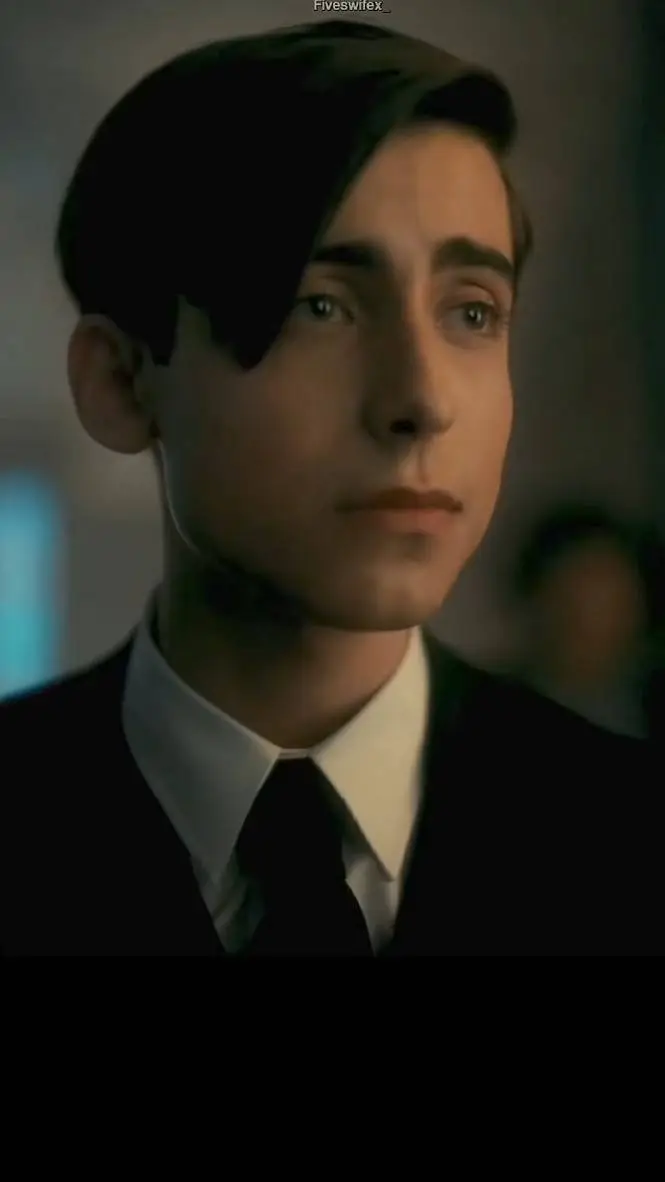 ai character: umbrella academy  background