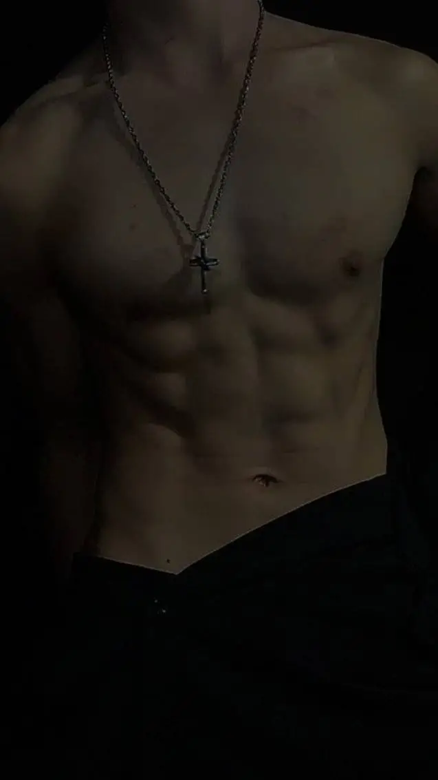 ai character: rayn background