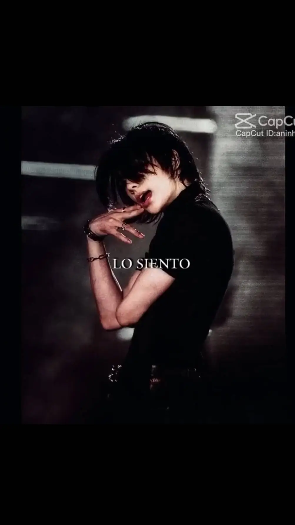 ai character: hyunjin  background