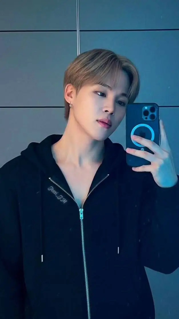 ai character: jimin background