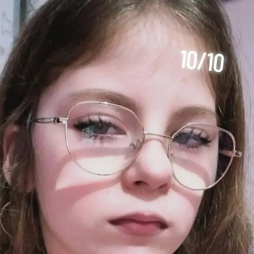 chat with ai character: Lena Czołek 