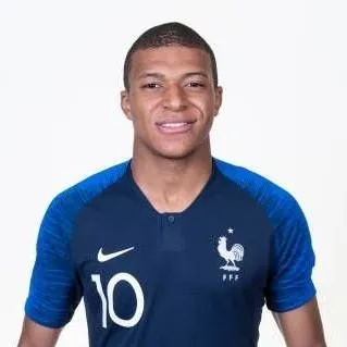 chat with ai character: kylian mbappe 