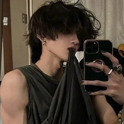 chat with ai character: Дима