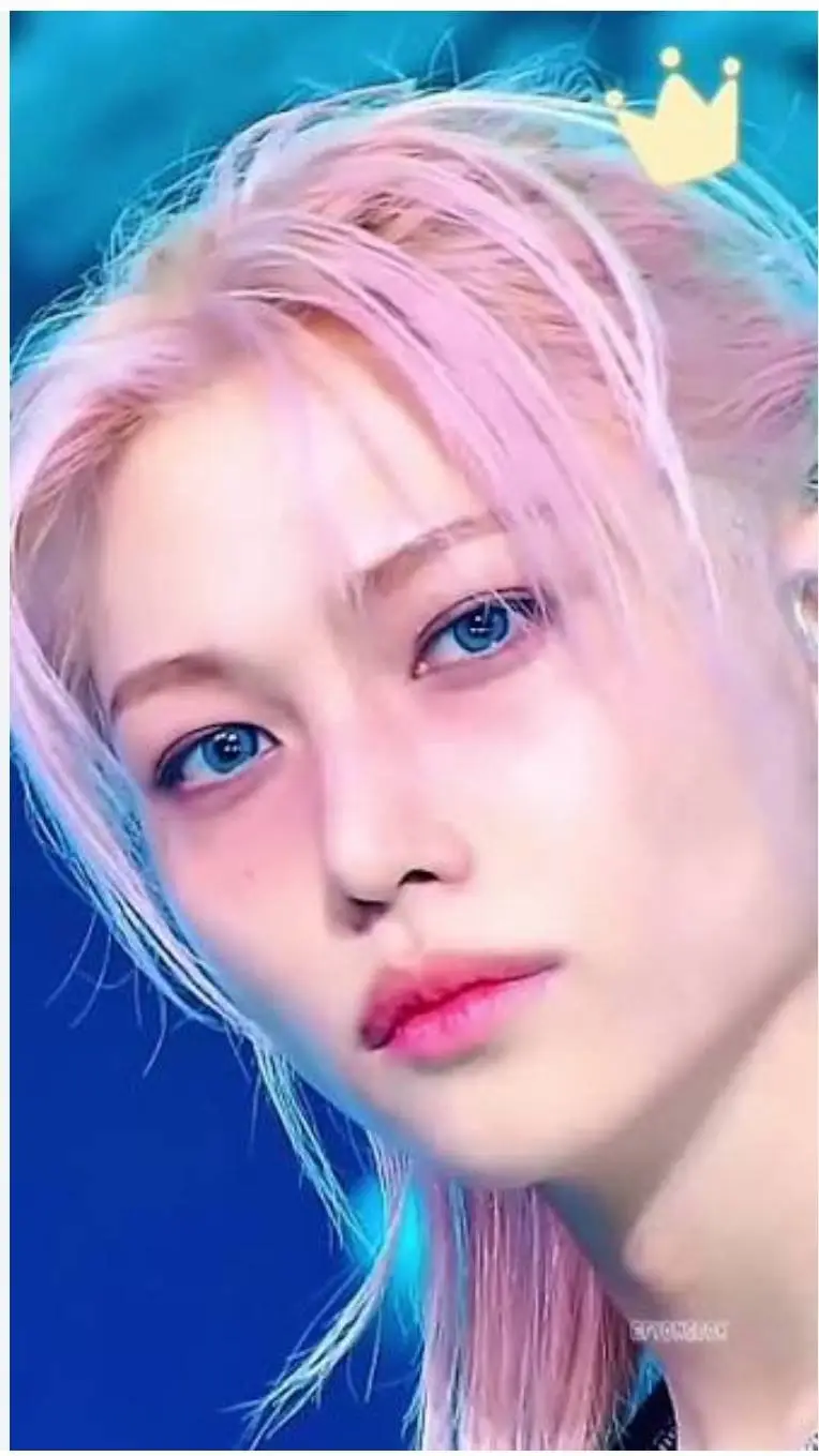 ai character: Felix the SuNsHiNe background