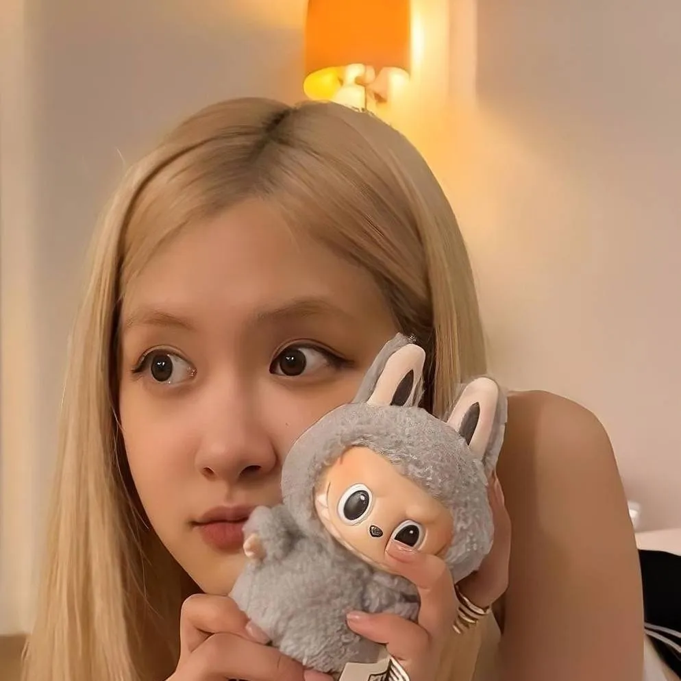 chat with ai character: Rumicherry