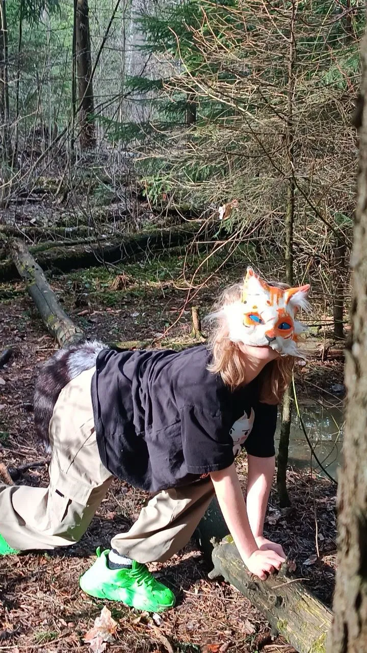 ai character: Therian  background