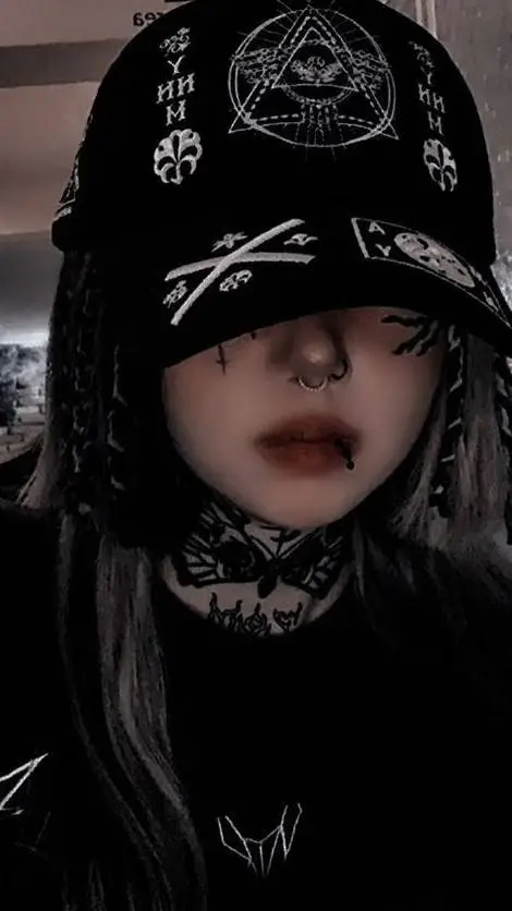 ai character: canto hermoso background