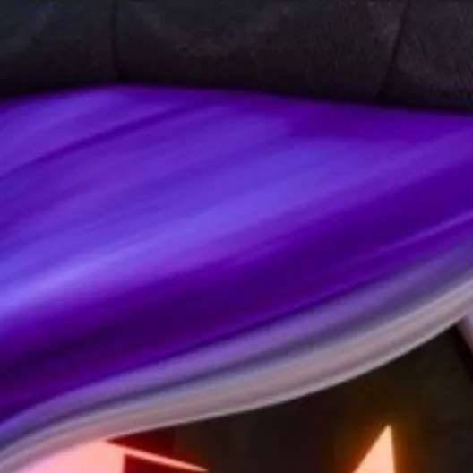 chat with ai character: Uzi