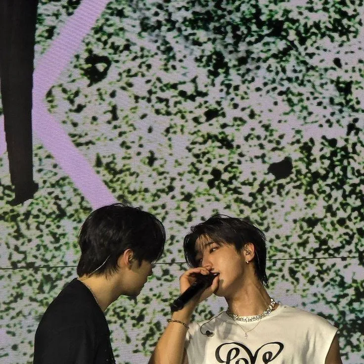 chat with ai character: Minsung 