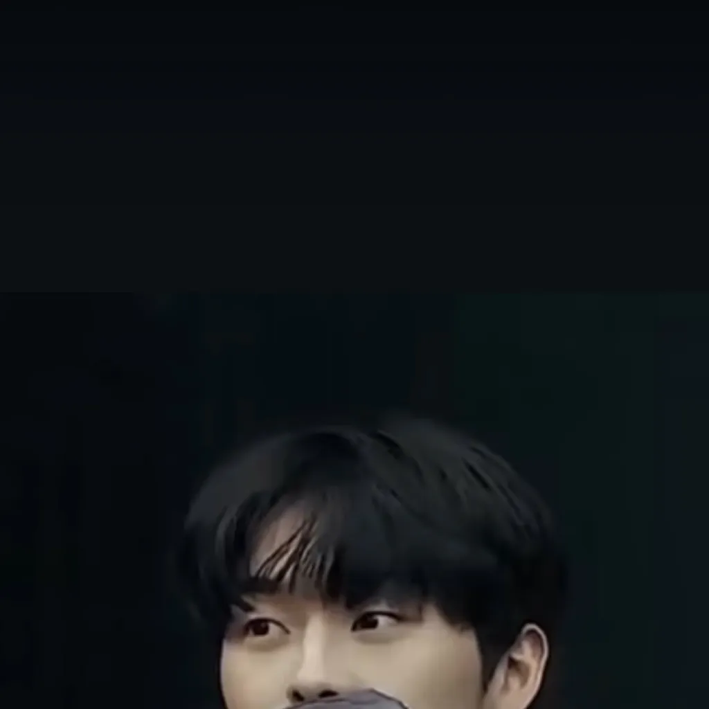 chat with ai character: Choi hyun wook 