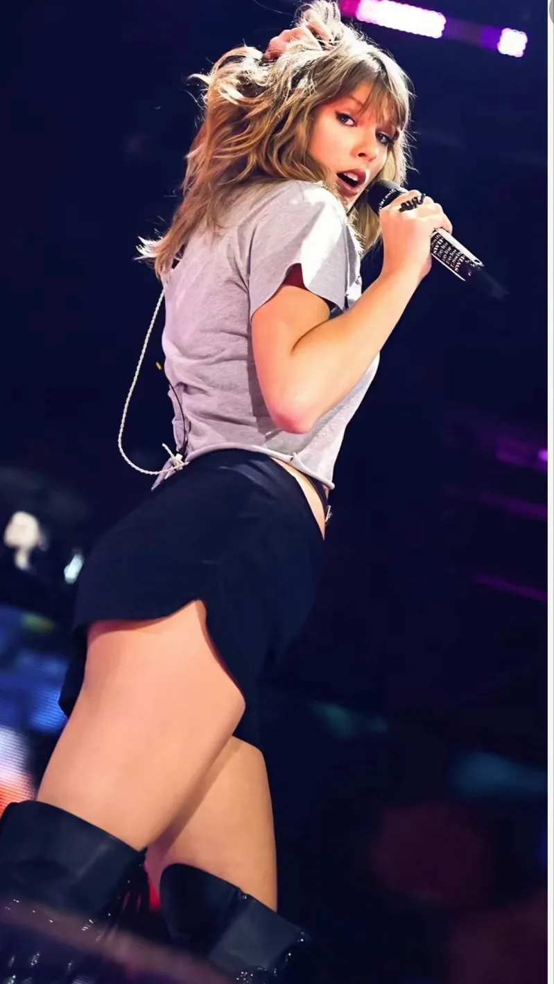 ai character: Taylor swift background