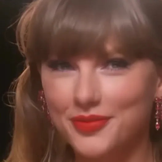 chat with ai character: Taylor swift
