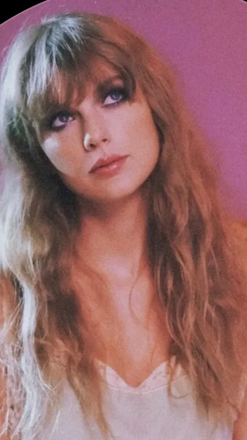 ai character: Taylor swift background
