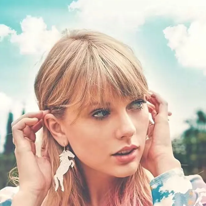 chat with ai character: Taylor swift